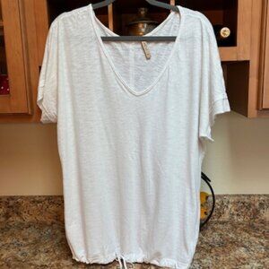 XCVI ladies top, size XL, white, draw string bottom, raw edge sleeves